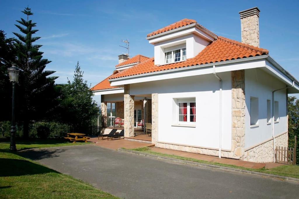 Chalet Con Magnificas Vistas Al Mar Perlora Exteriér fotografie